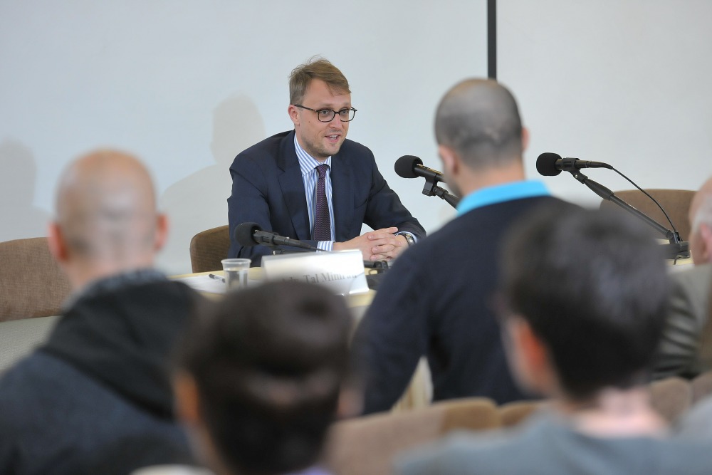 Open Discussion With Prof. Steffen Hindelang and Prof. Moshe Hirsch 14.3.2017