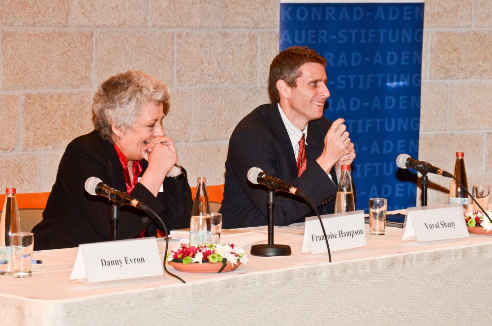 (All photos by Douglas Guthrie)